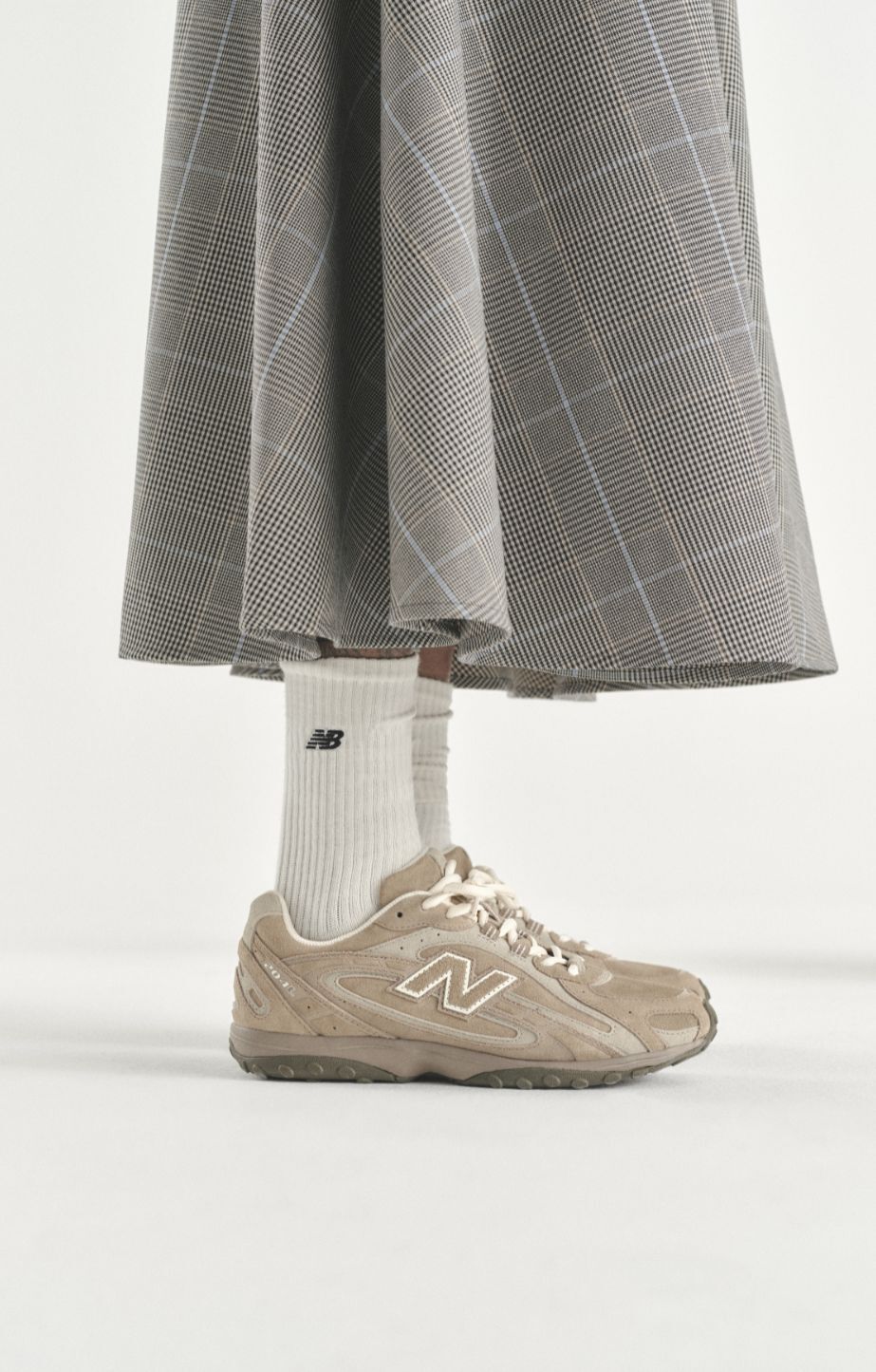 Woman wearing the 204L sneaker